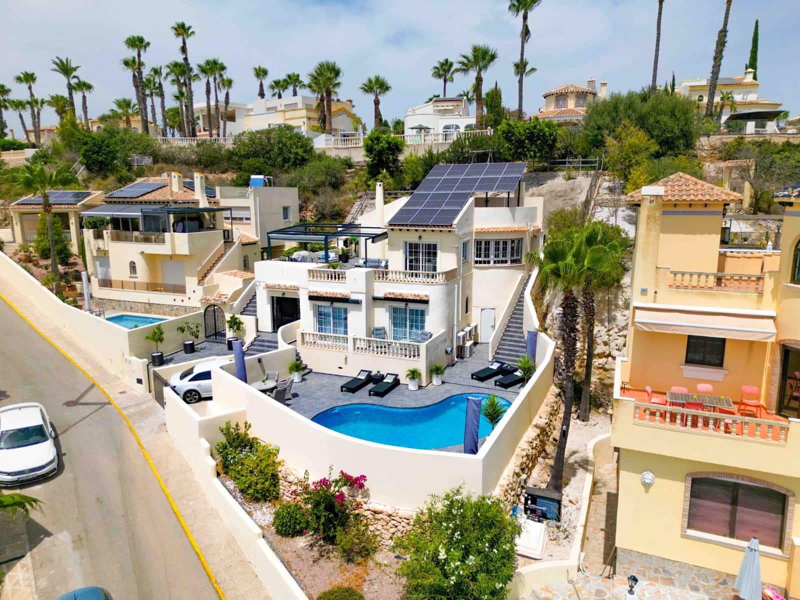 Chalet de 3 habitaciones en Las Ramblas Golf en venta con piscina garaje - 649.940 € (Ref: 10002389)