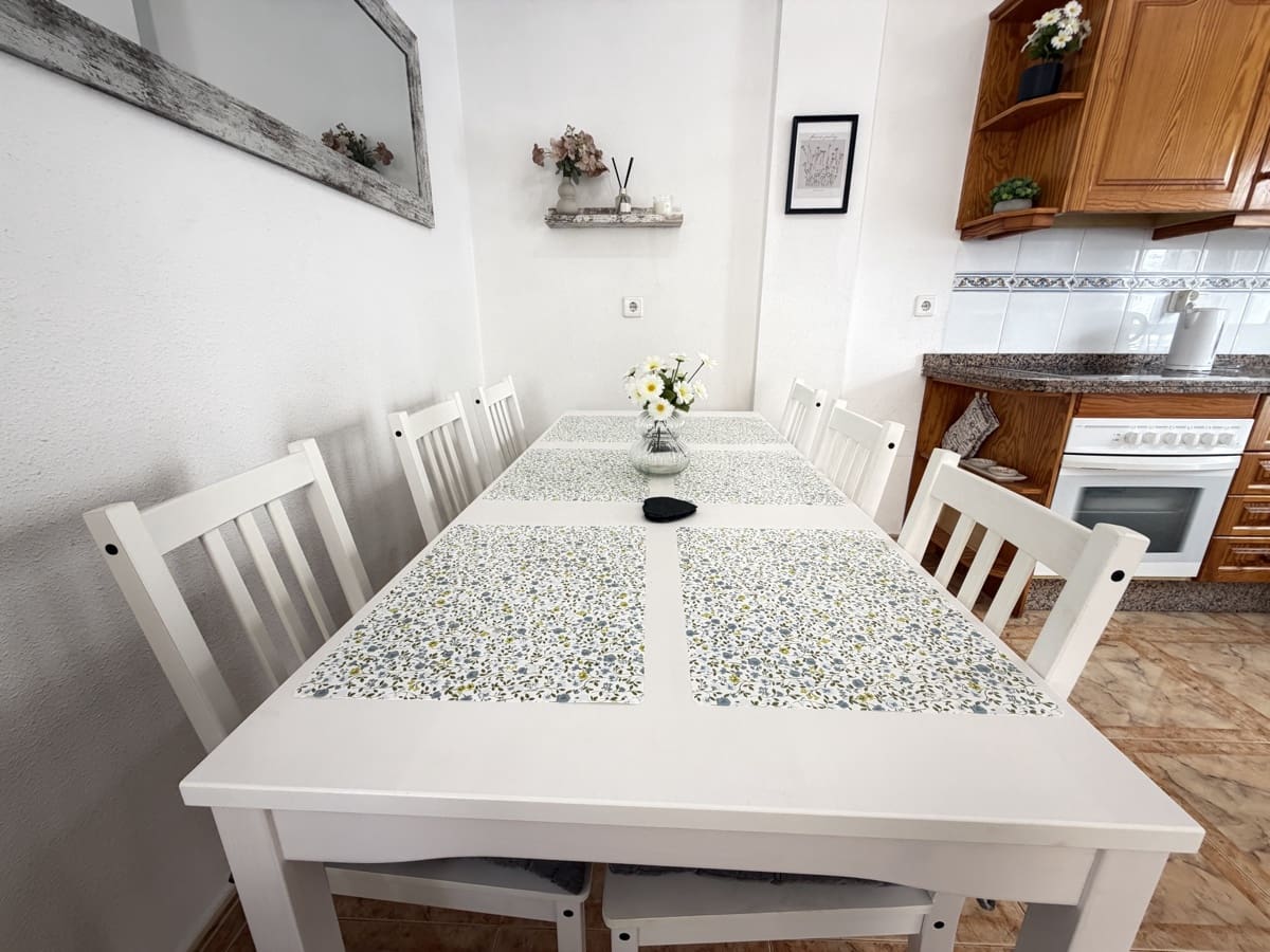 2 slaapkamer Appartement te koop in La Zenia met zwembad - € 199.999 (Ref: 10007160)