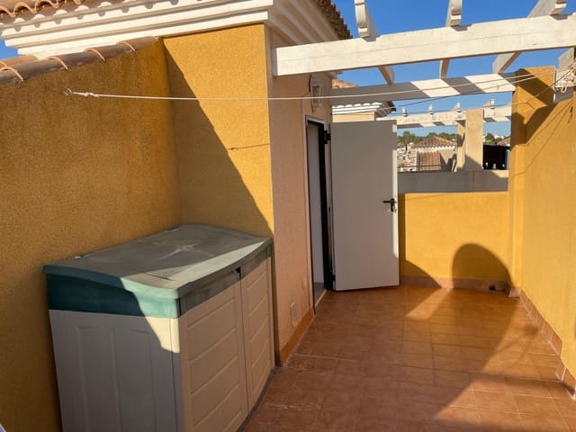 2 soverom Hus til salgs i Villamartin, Orihuela med svømmebasseng - € 189 995 (Ref: 10007163)