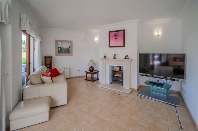 4 bedroom Villa for sale in Cabo Roig, Orihuela with pool garage - € 2,500,000 (Ref: 10008350)