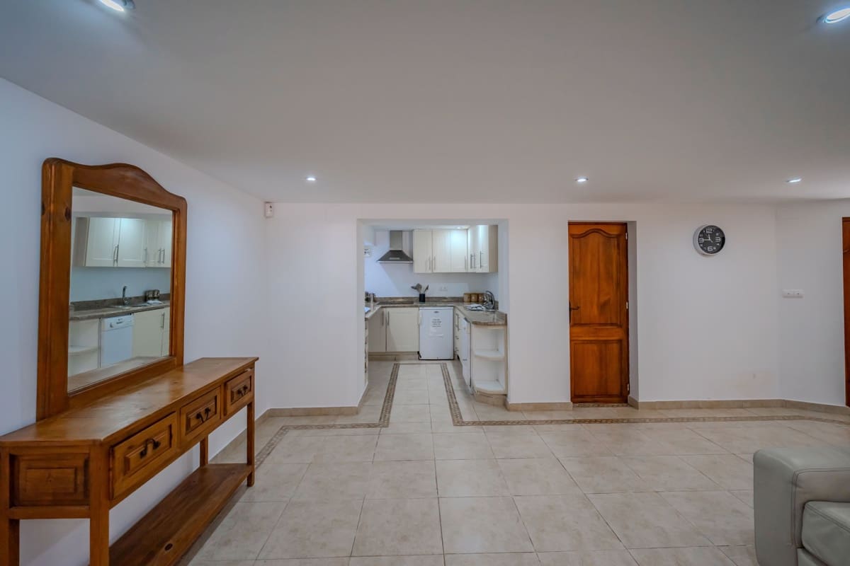4 bedroom Villa for sale in Cabo Roig with pool garage - € 2,500,000 (Ref: 10008350)