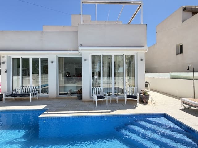 4 bedroom Villa for sale in Mil Palmeras, Pilar de la Horadada with pool garage - € 650,000 (Ref: 10008353)
