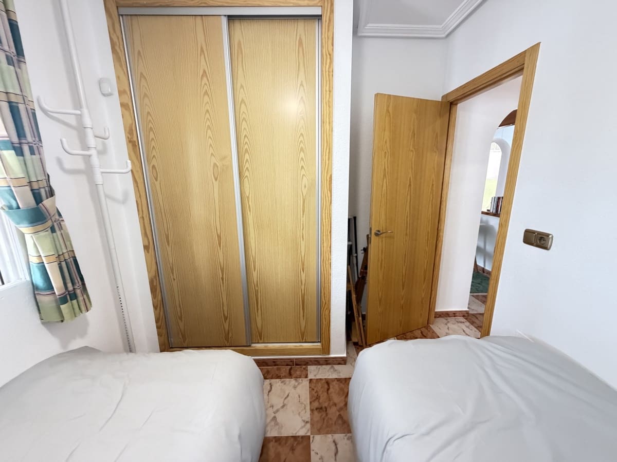 2 sypialnia Dom na sprzedaż w La Zenia z basenem - 225 000 € (Ref: 10008354)