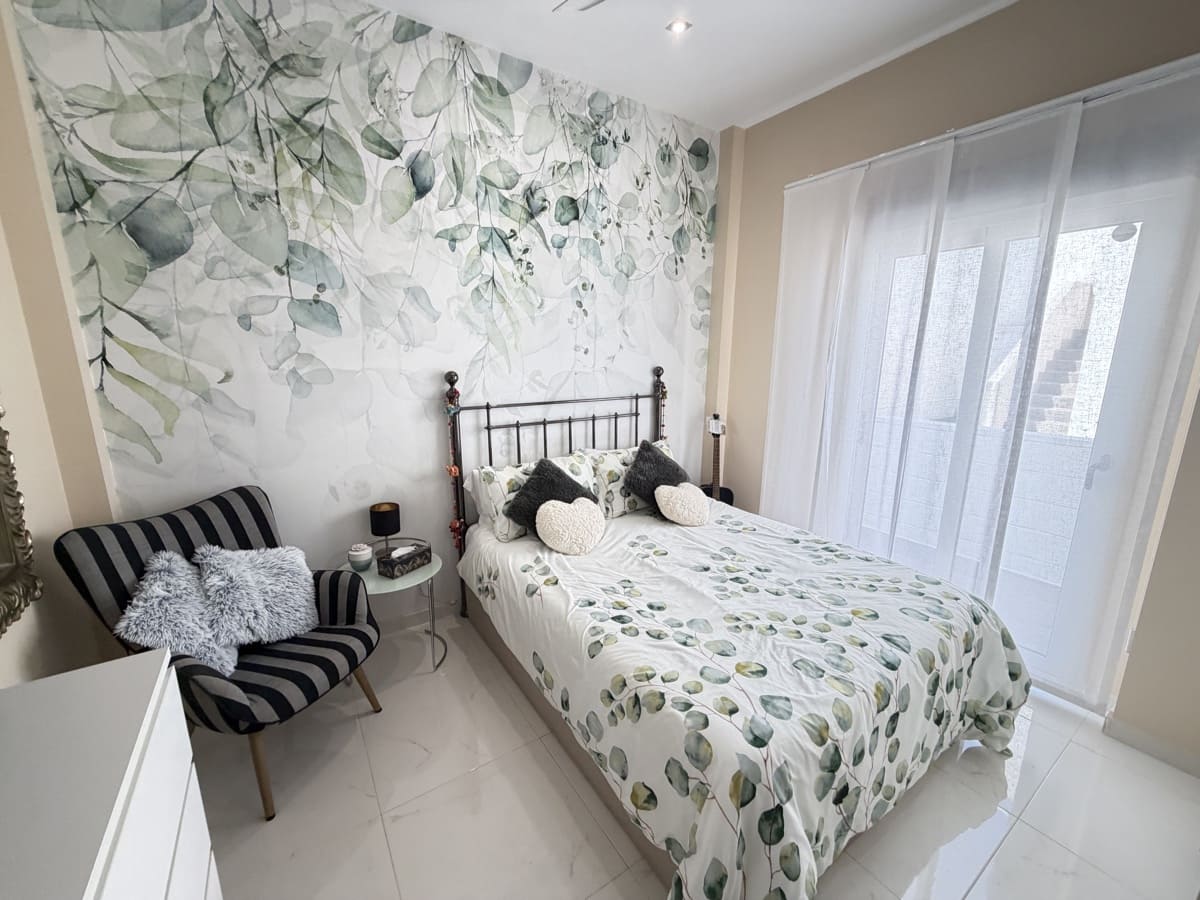 3 soveværelse Villa til salg i Villamartin med swimmingpool garage - € 449.000 (Ref: 10008364)
