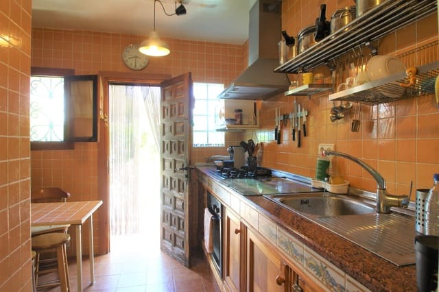 3 Zimmer Haus zu verkaufen in Villamartin, Orihuela mit Pool - 279.900 € (Ref: 10017074)