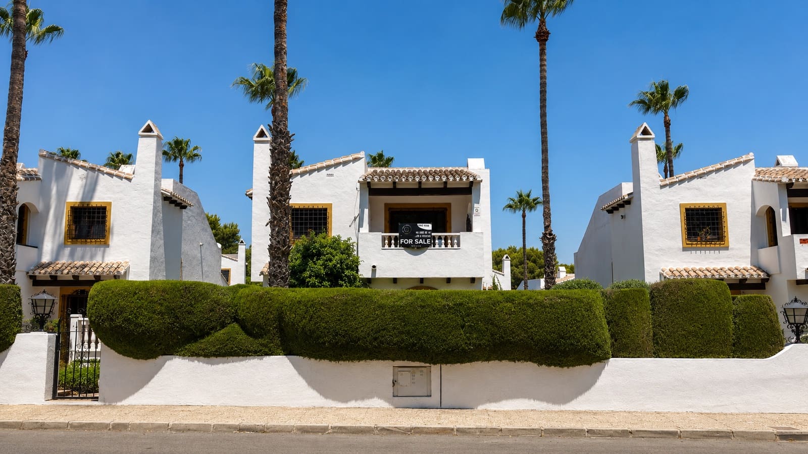 3 bedroom Villa for sale in Los Dolses with pool - € 424,900 (Ref: 10026794)