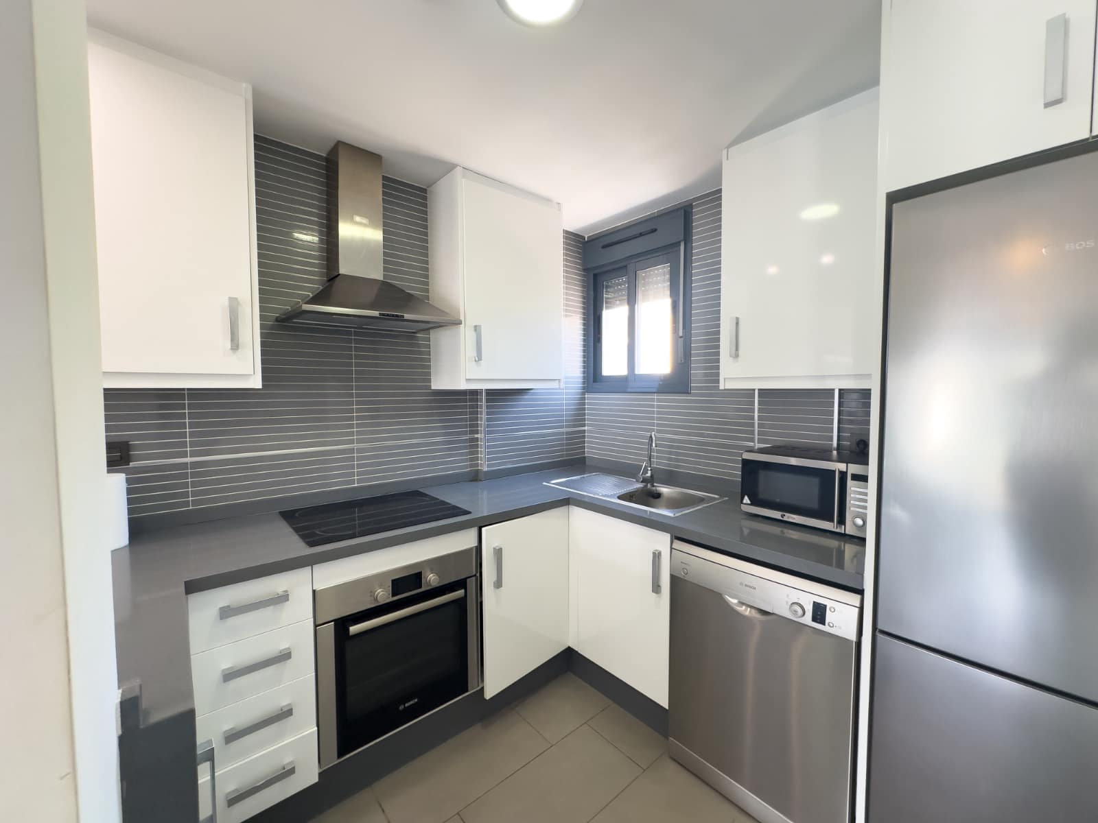 2 bedroom Townhouse for sale in La Zenia with pool garage - € 339,000 (Ref: 10026797)