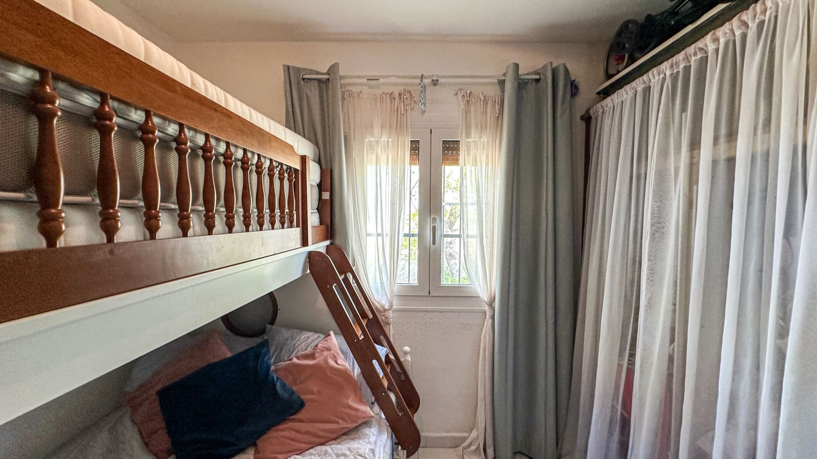 1 quarto Casa em Banda para venda em San Miguel de Salinas com piscina - 105 000 € (Ref: 10026802)