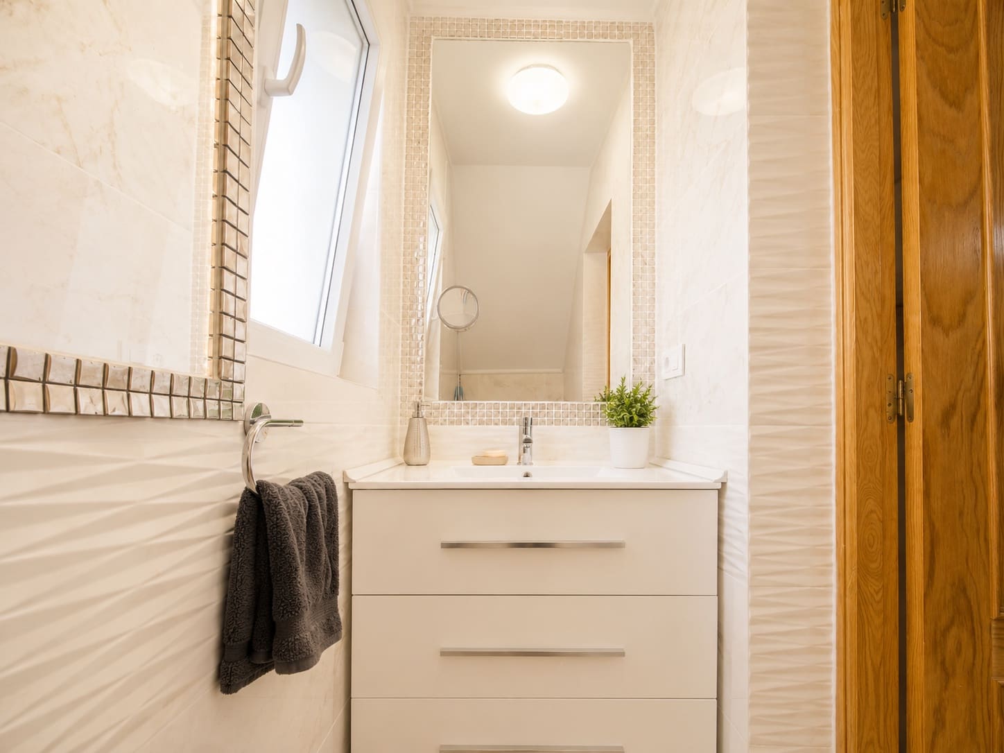 2 makuuhuone Omakotitalo myytävänä paikassa San Miguel de Salinas mukana uima-altaan 
autotalli - 268 000 € (Ref: 10041915)