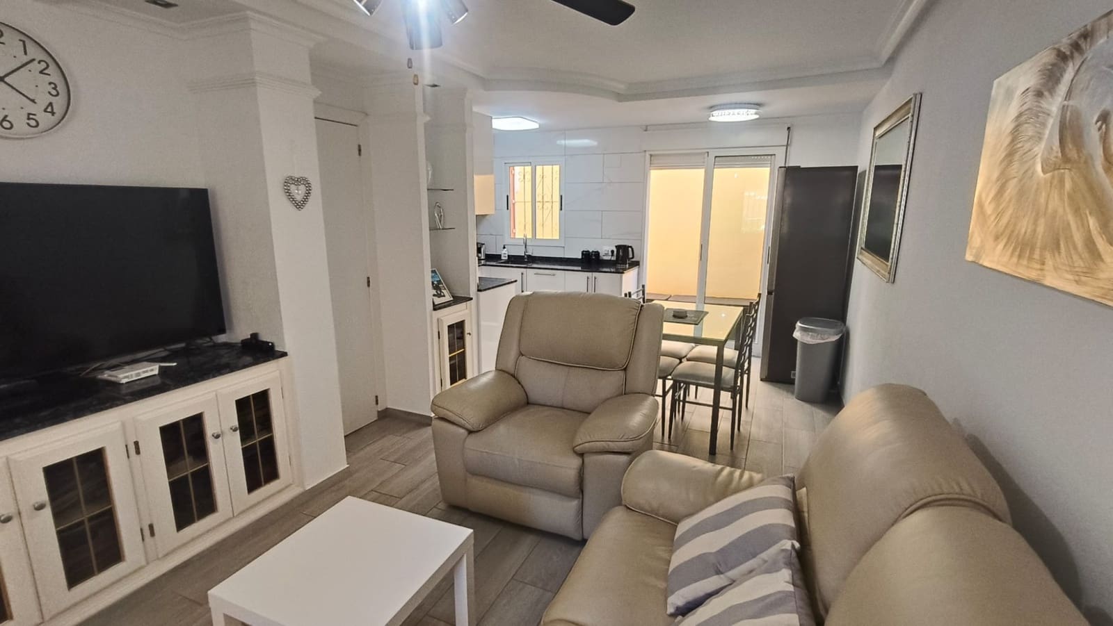 2 slaapkamer Huis te koop in Villamartin met zwembad - € 184.950 (Ref: 10076763)