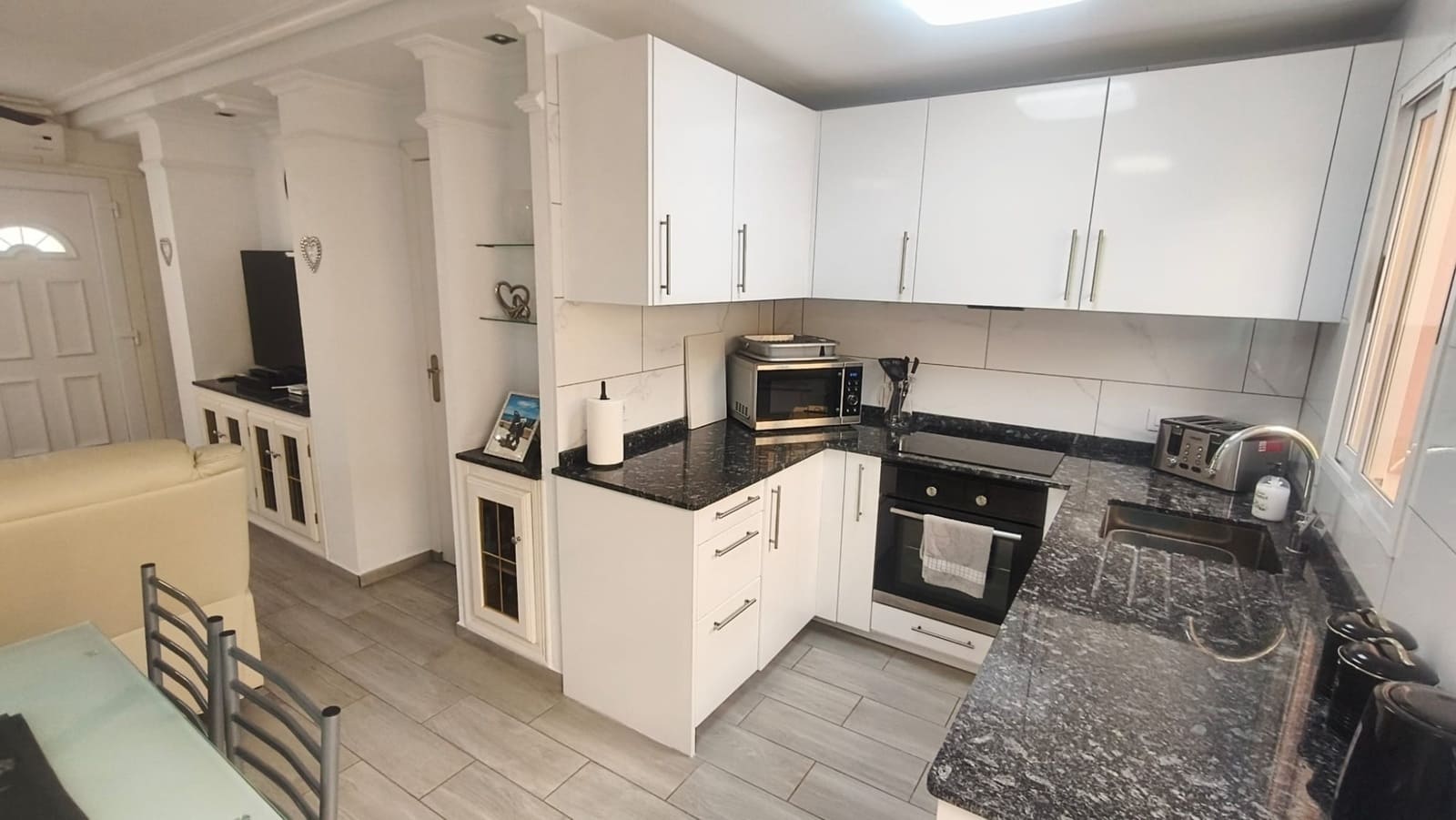2 slaapkamer Huis te koop in Villamartin met zwembad - € 184.950 (Ref: 10076763)