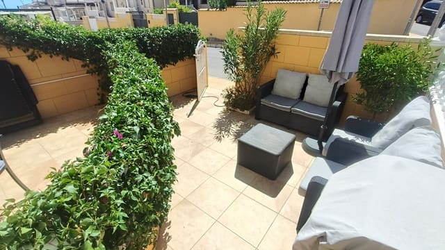 2 slaapkamer Huis te koop in Villamartin, Orihuela met zwembad - € 184.950 (Ref: 10076763)