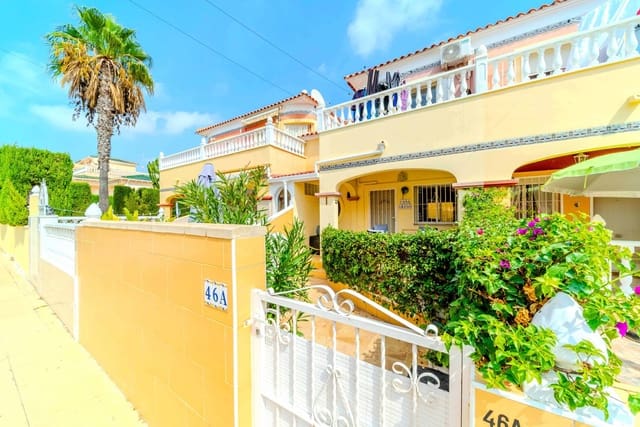 2 makuuhuone Omakotitalo myytävänä paikassa Villamartin, Orihuela mukana uima-altaan - 184 950 € (Ref: 10076763)