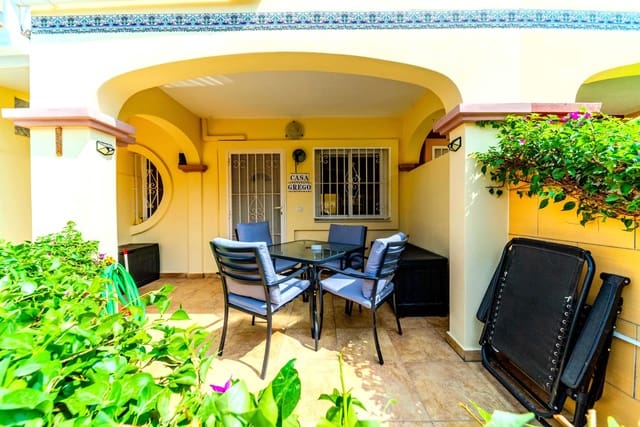 2 makuuhuone Omakotitalo myytävänä paikassa Villamartin, Orihuela mukana uima-altaan - 184 950 € (Ref: 10076763)