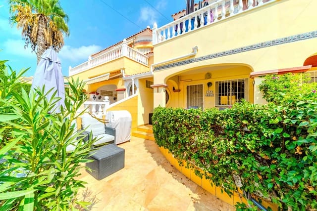 2 makuuhuone Omakotitalo myytävänä paikassa Villamartin, Orihuela mukana uima-altaan - 184 950 € (Ref: 10076763)