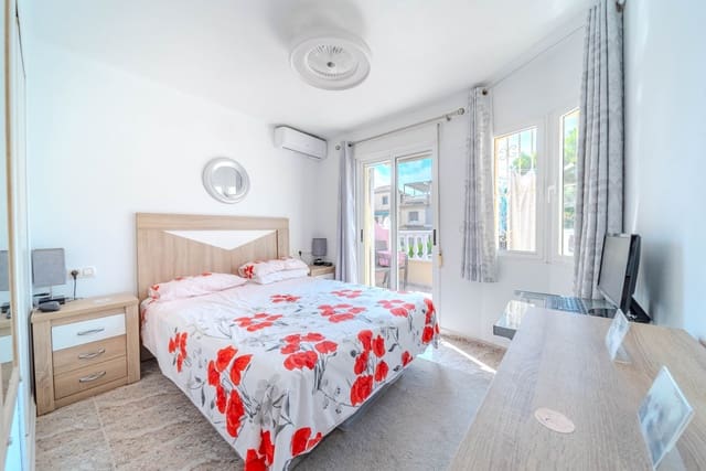 2 Zimmer Haus zu verkaufen in Villamartin, Orihuela mit Pool - 184.950 € (Ref: 10076763)