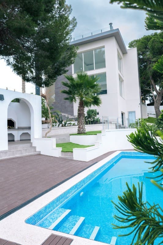 6 chambre Villa/Maison à vendre à Los Balcones avec piscine garage - 850 000 € (Ref: 10082140)