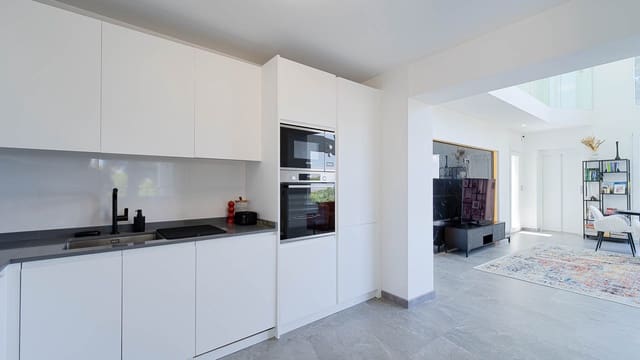 6 chambre Villa/Maison à vendre à Los Balcones avec piscine garage - 850 000 € (Ref: 10082140)