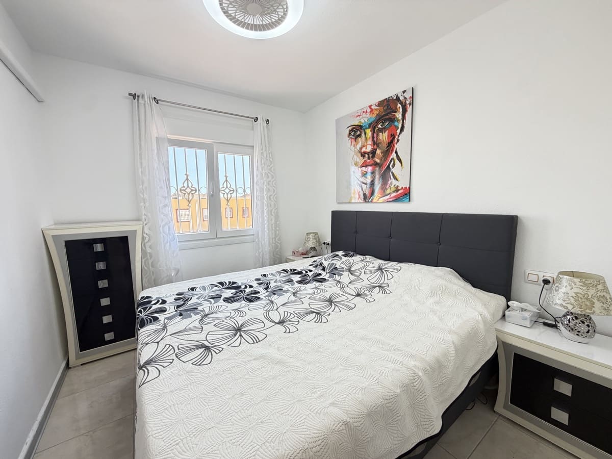 3 chambre Appartement à vendre à Cabo Roig avec piscine - 199 995 € (Ref: 10090537)