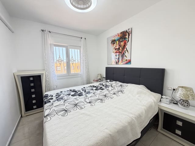 3 chambre Appartement à vendre à Cabo Roig, Orihuela avec piscine - 199 995 € (Ref: 10090537)
