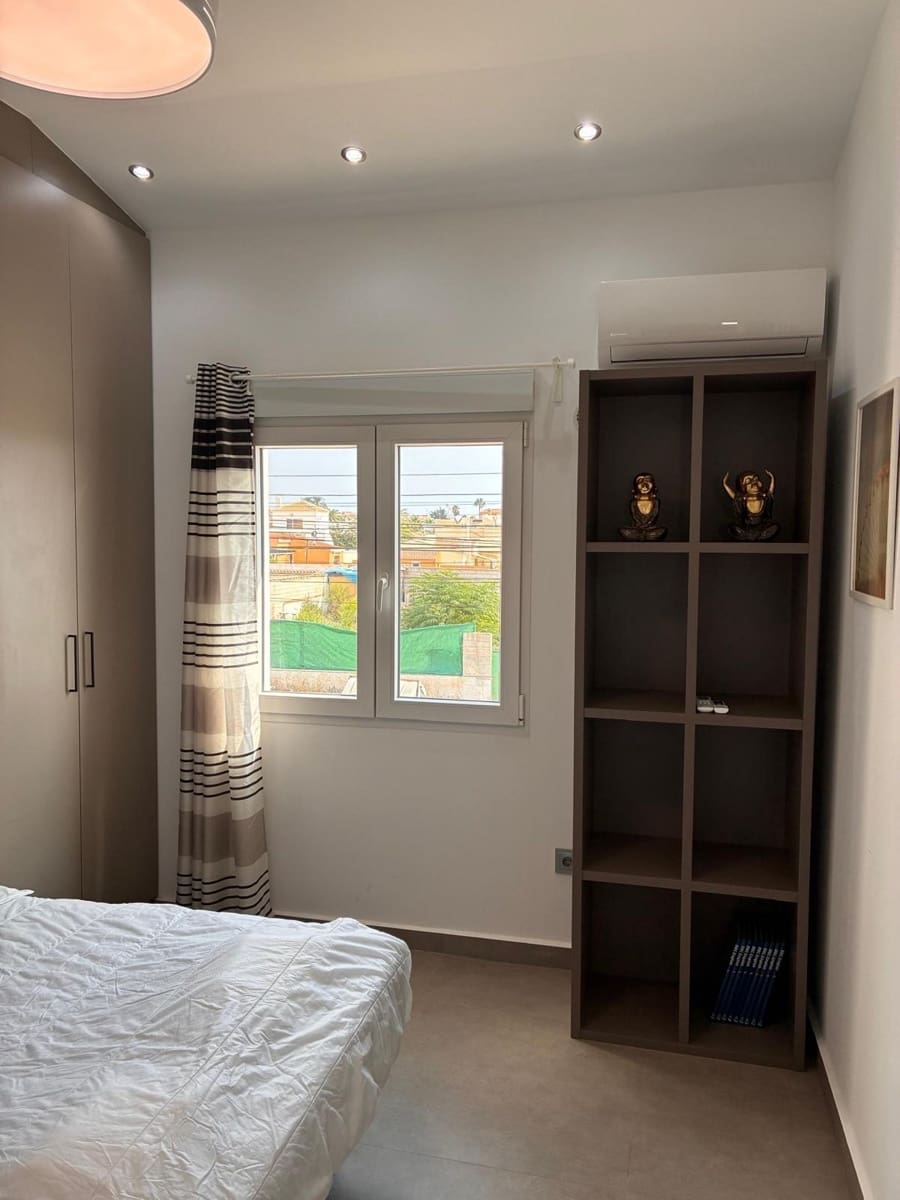 2 slaapkamer Appartement te koop in La Florida met zwembad - € 149.999 (Ref: 10099069)