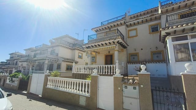 2 bedroom Townhouse for sale in Villamartin, Orihuela with pool garage - € 254,950 (Ref: 10104354)