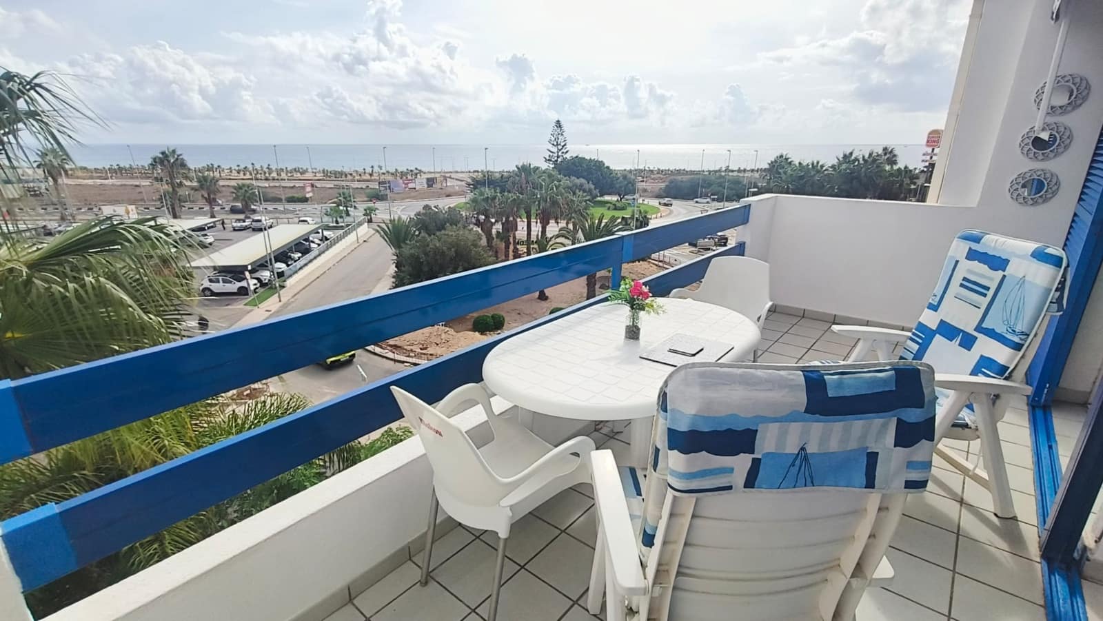 2 slaapkamer Appartement te koop in Playa Flamenca met zwembad garage - € 224.950 (Ref: 10116047)