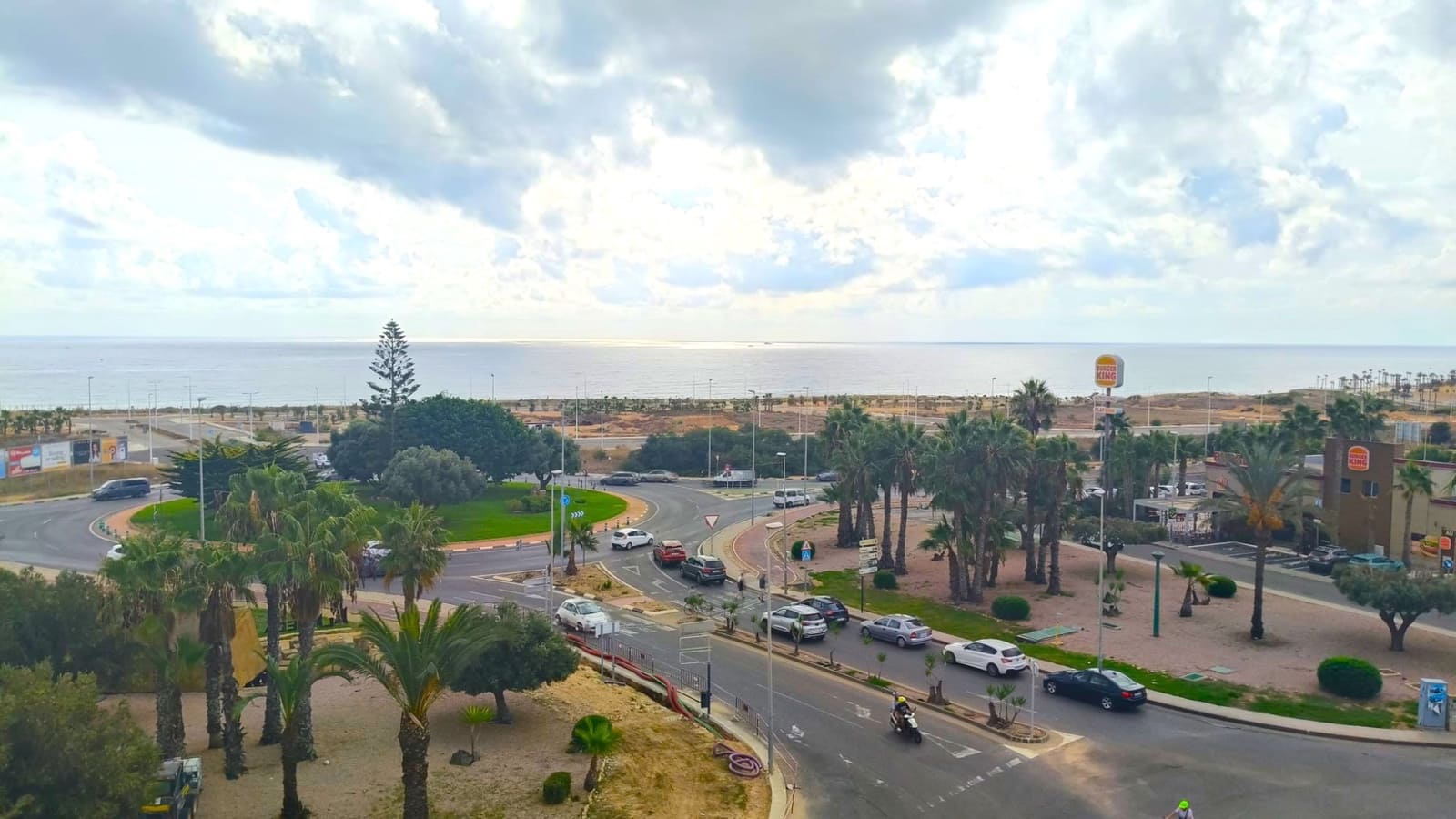 2 slaapkamer Appartement te koop in Playa Flamenca met zwembad garage - € 224.950 (Ref: 10116047)