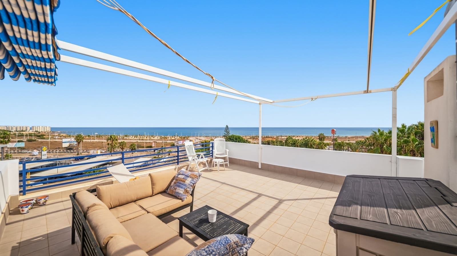 2 bedroom Apartment for sale in Playa Flamenca with pool garage - € 224,950 (Ref: 10116047)
