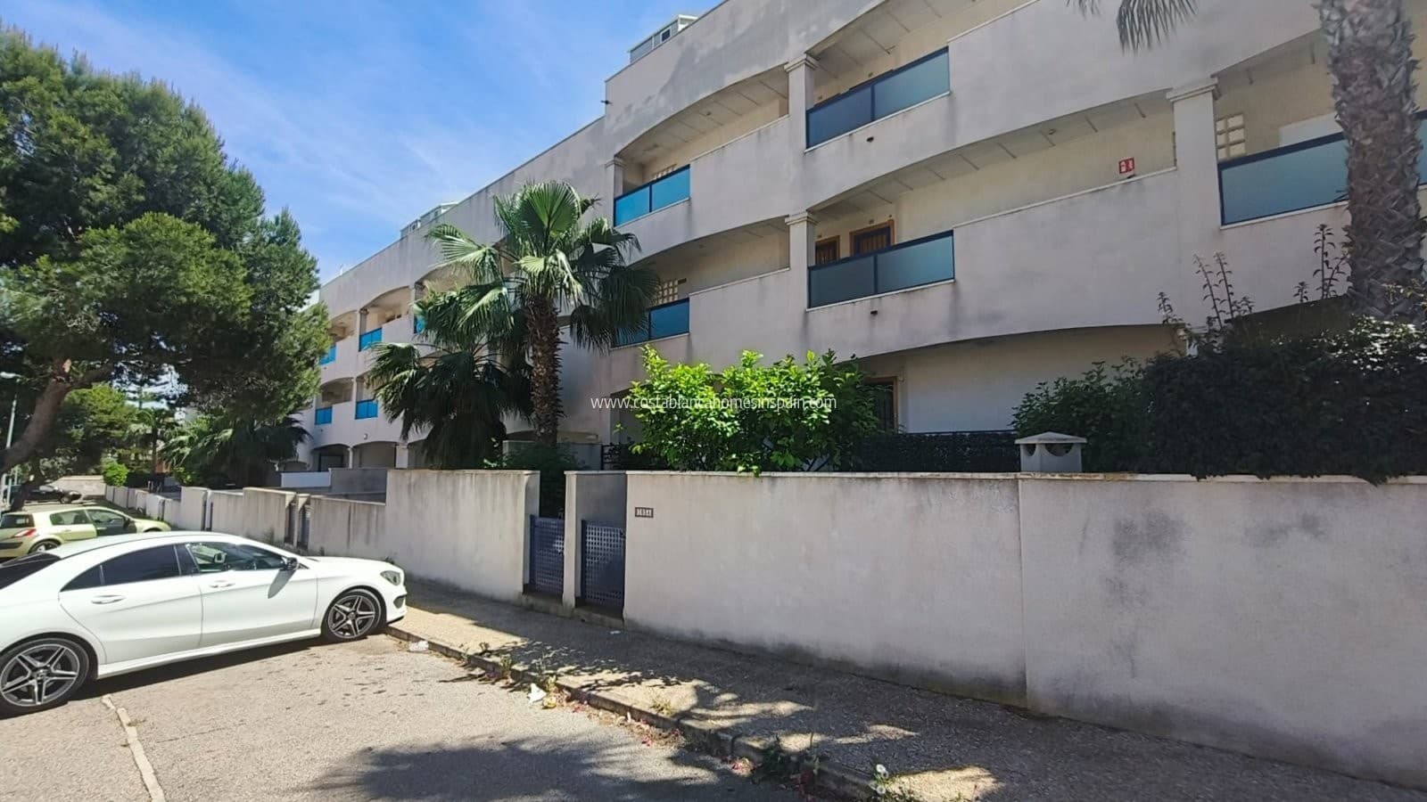 2 Zimmer Apartment zu verkaufen in La Zenia mit Pool Garage - 234.950 € (Ref: 10118192)