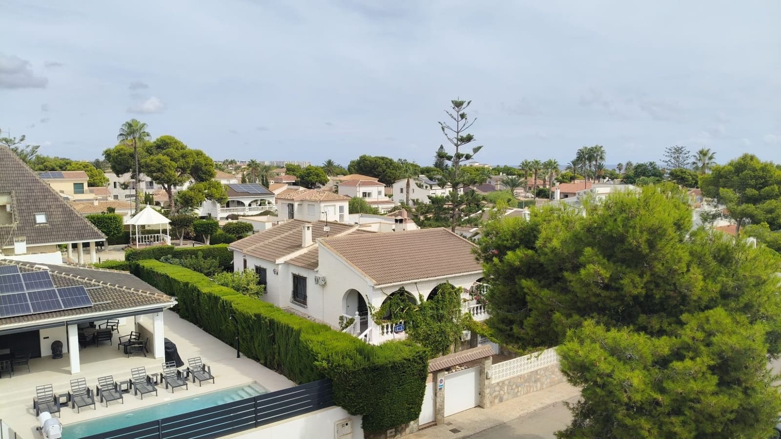 2 Zimmer Apartment zu verkaufen in La Zenia mit Pool Garage - 234.950 € (Ref: 10118192)