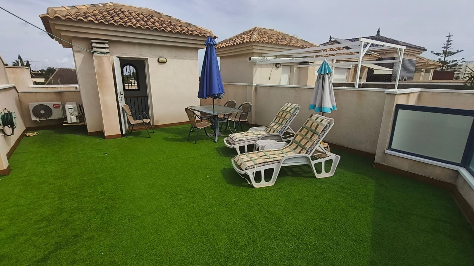 2 Zimmer Apartment zu verkaufen in La Zenia mit Pool Garage - 234.950 € (Ref: 10118192)