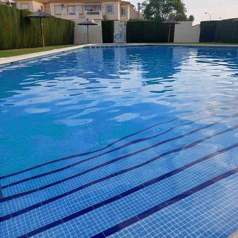 2 slaapkamer Appartement te koop in Playa Flamenca, Orihuela met zwembad - € 169.950 (Ref: 10118991)