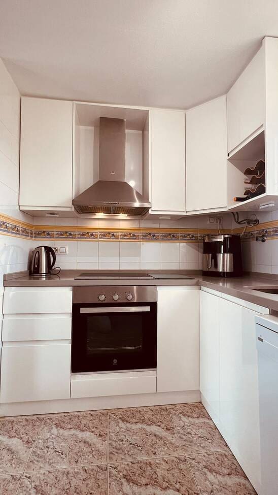 Apartamento de 3 habitaciones en Villamartin en venta con piscina - 169.950 € (Ref: 10141860)