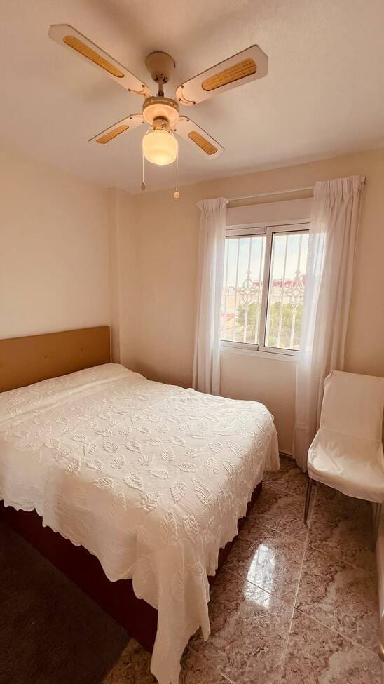 Apartamento de 3 habitaciones en Villamartin en venta con piscina - 169.950 € (Ref: 10141860)
