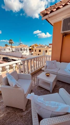 Apartamento de 3 habitaciones en Villamartin, Orihuela en venta con piscina - 169.950 € (Ref: 10141860)