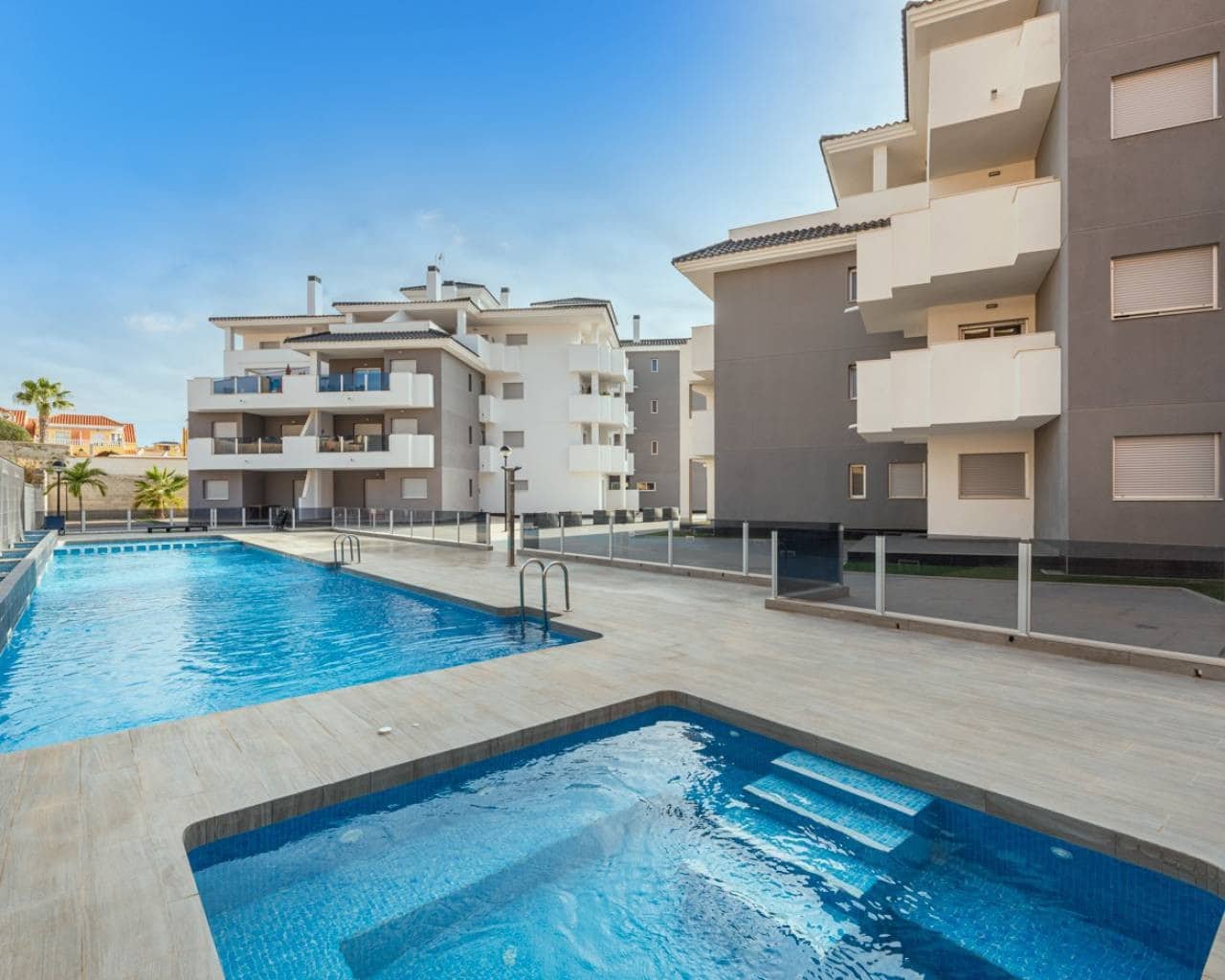 3 chambre Appartement à vendre à Villamartin avec piscine garage - 279 950 € (Ref: 10145363)