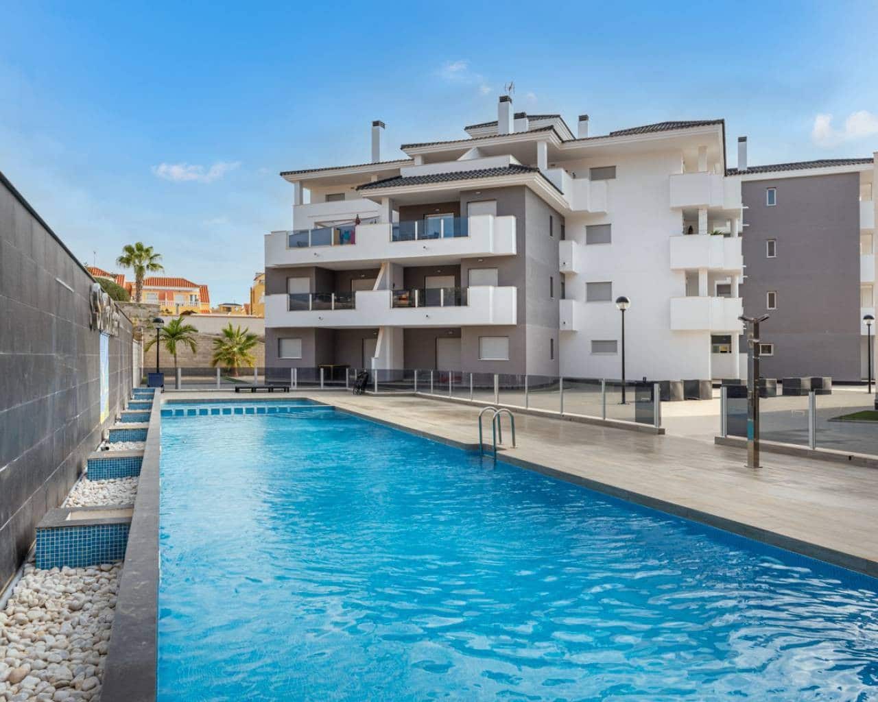 3 chambre Appartement à vendre à Villamartin avec piscine garage - 279 950 € (Ref: 10145363)
