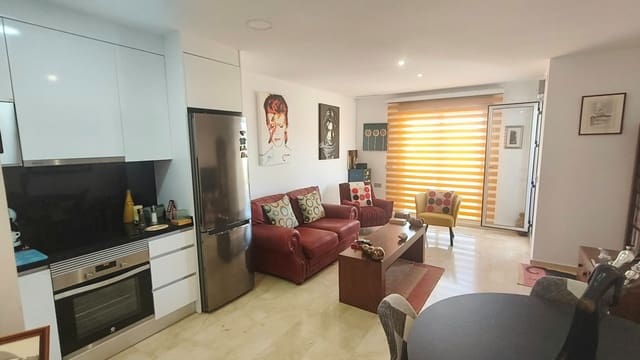 3 chambre Appartement à vendre à Villamartin, Orihuela avec piscine garage - 279 950 € (Ref: 10145363)