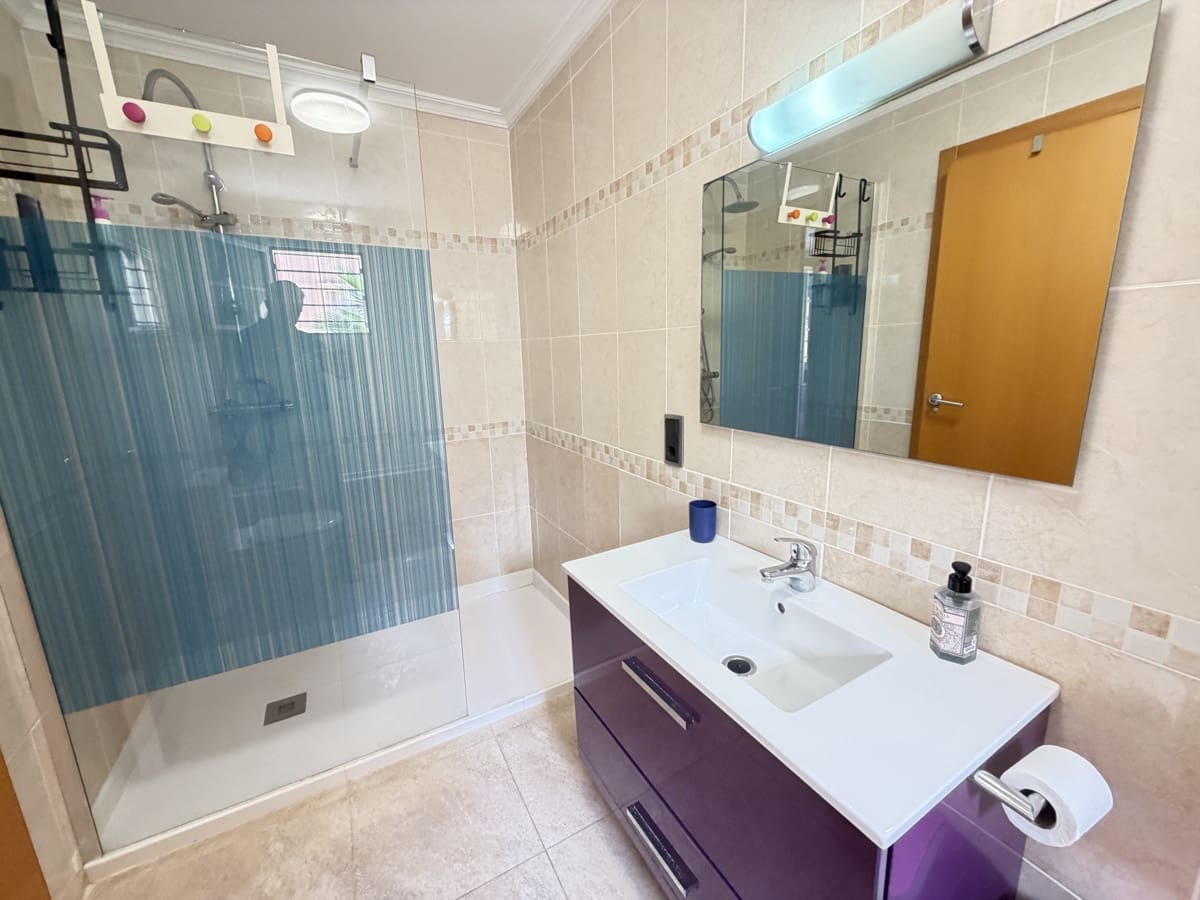 4 soveværelse Villa til salg i Cabo Roig med swimmingpool garage - € 749.000 (Ref: 10157284)