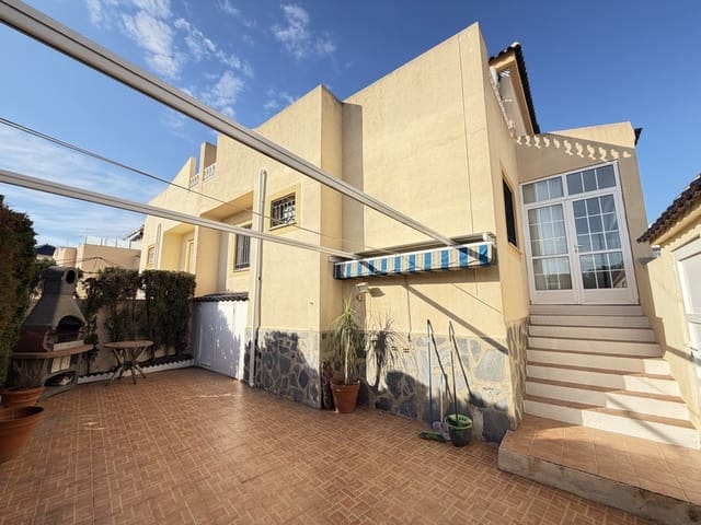Pareado de 3 habitaciones en Los Balcones en venta con piscina - 229.995 € (Ref: 10174899)