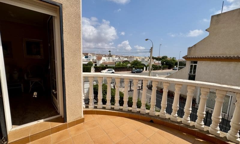 2 chambre Villa/Maison à vendre à Playa Flamenca avec piscine garage - 229 995 € (Ref: 10180156)