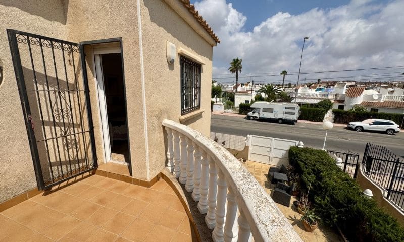 2 chambre Villa/Maison à vendre à Playa Flamenca avec piscine garage - 229 995 € (Ref: 10180156)