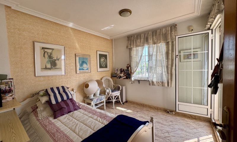 2 chambre Villa/Maison à vendre à Playa Flamenca avec piscine garage - 229 995 € (Ref: 10180156)