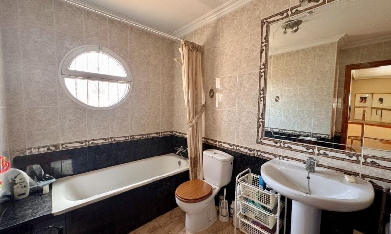 2 chambre Villa/Maison à vendre à Playa Flamenca avec piscine garage - 229 995 € (Ref: 10180156)