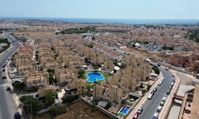 2 chambre Villa/Maison à vendre à Playa Flamenca, Orihuela avec piscine garage - 229 995 € (Ref: 10180156)