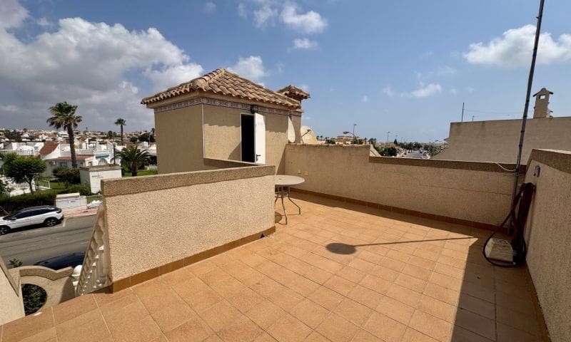 2 chambre Villa/Maison à vendre à Playa Flamenca avec piscine garage - 229 995 € (Ref: 10180156)