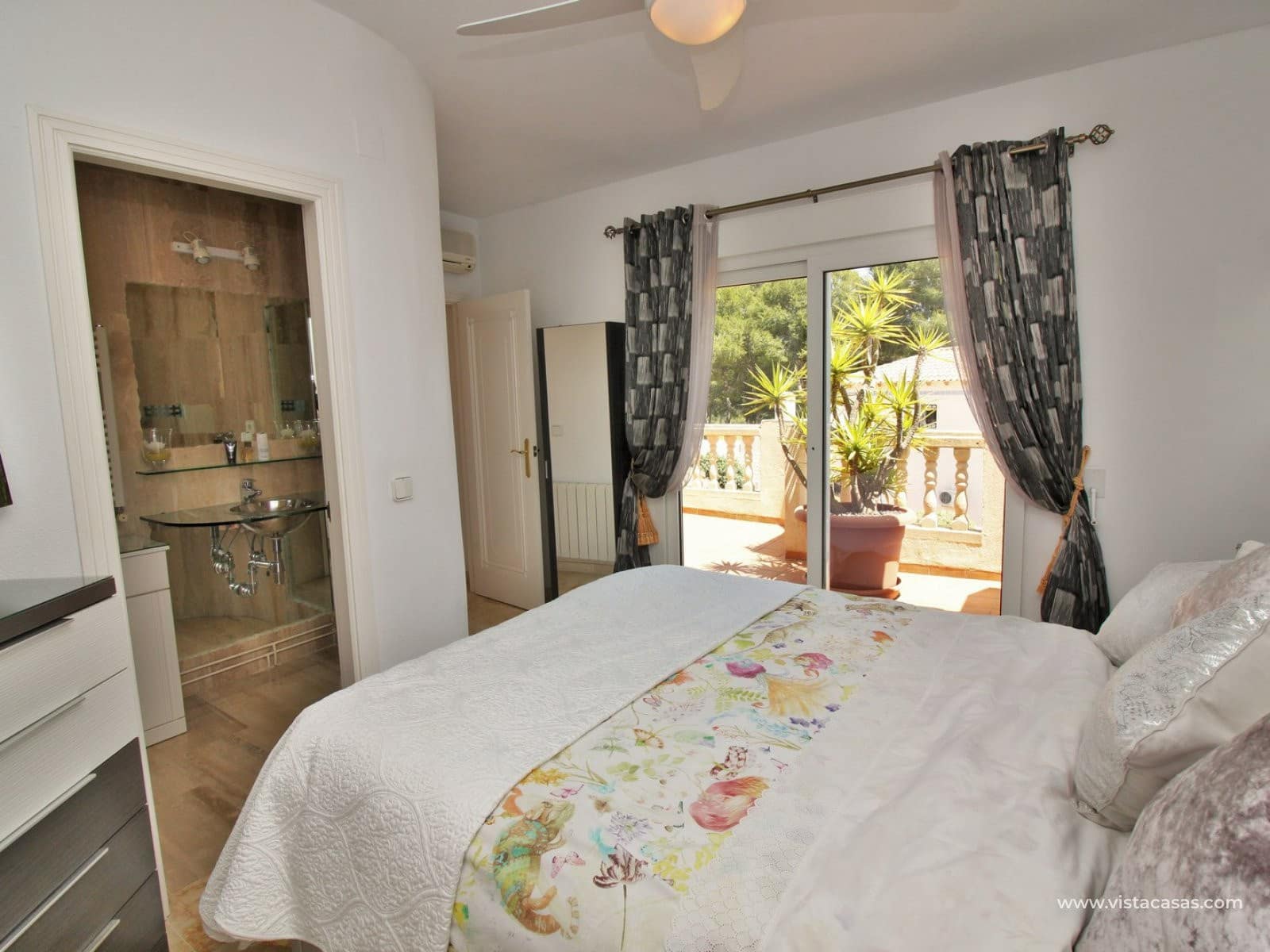 3 soveværelse Villa til salg i Las Ramblas Golf med swimmingpool garage - € 489.950 (Ref: 7170919)