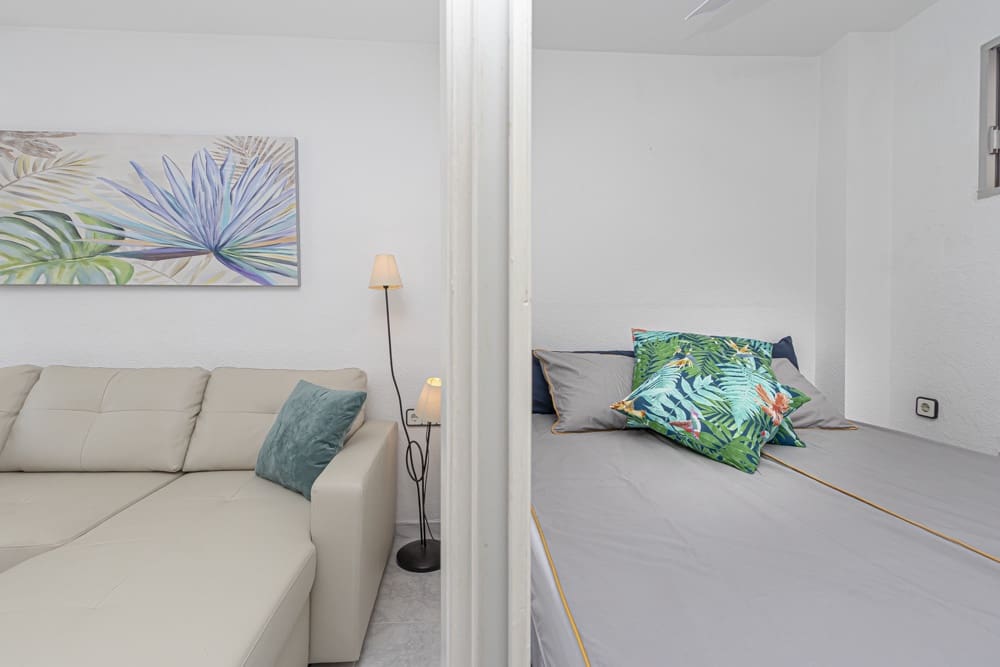 1 makuuhuone Huoneisto myytävänä paikassa Benidorm mukana uima-altaan 
autotalli - 174 950 € (Ref: 7325413)