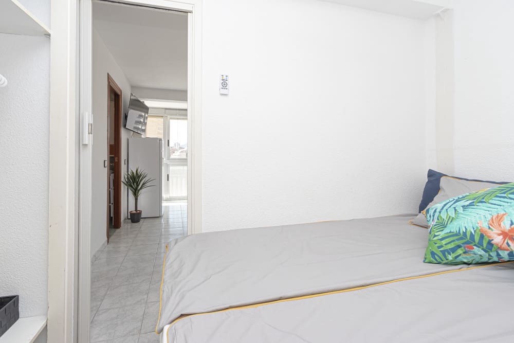 1 makuuhuone Huoneisto myytävänä paikassa Benidorm mukana uima-altaan 
autotalli - 174 950 € (Ref: 7325413)